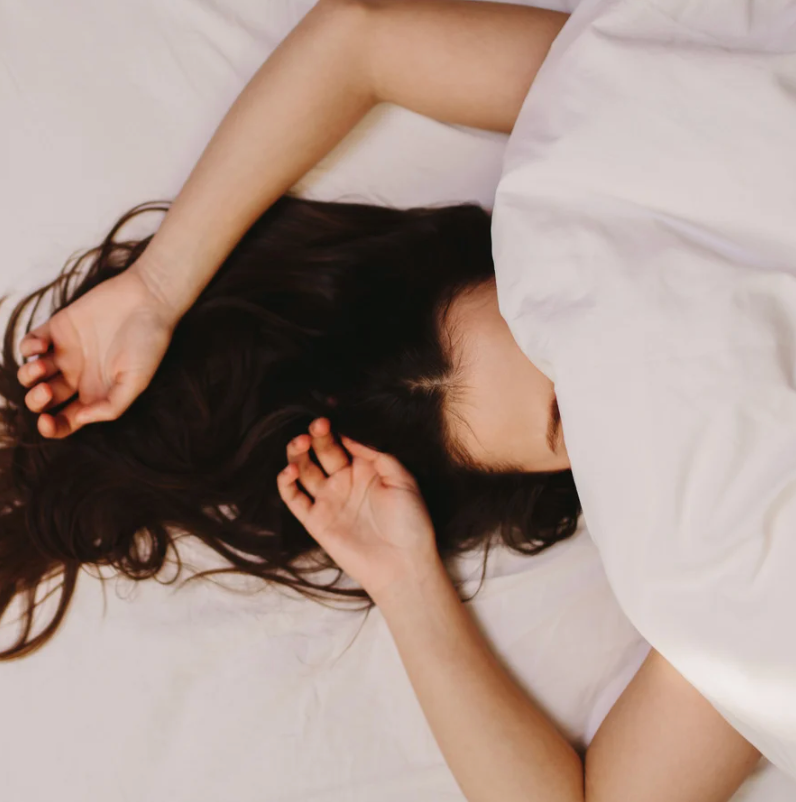 How to Sleep Better Without Pills: 7 Natural Strategies That Work